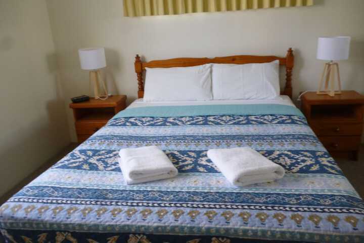 Room 3 of 51