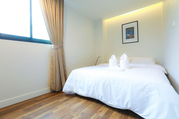 Room 10 of 49