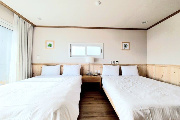 Room 10 of 61