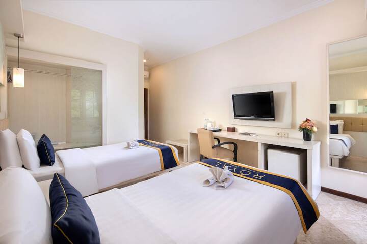 Room 6 of 39