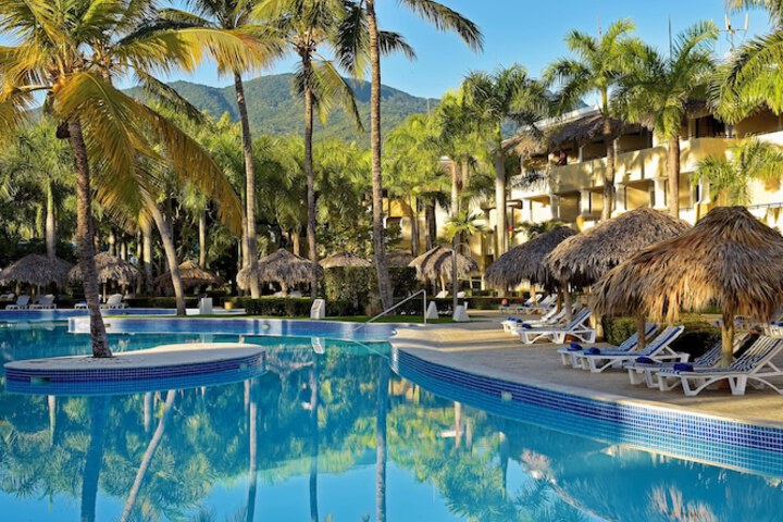 Pool Hotel