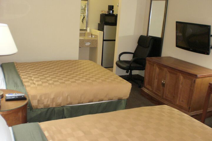 Room 3 of 14