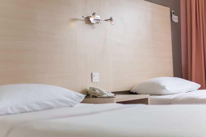 Room 4 of 52