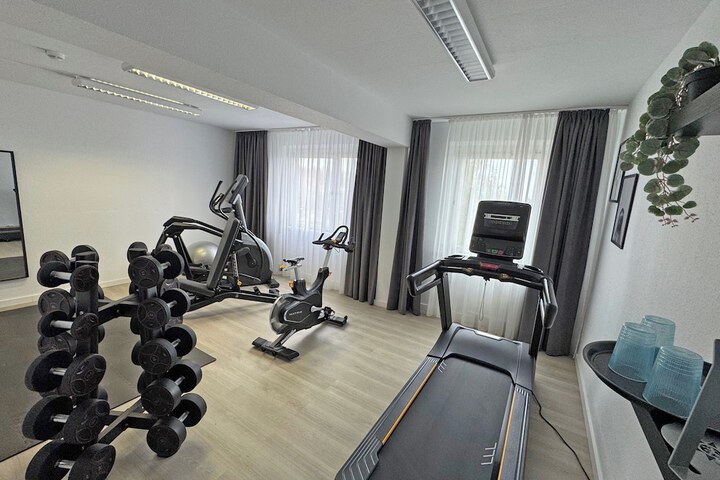 Room 12 of 23