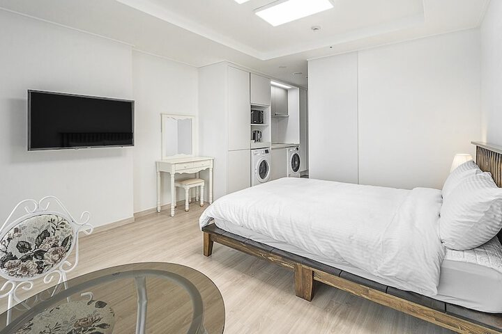 Room 461 of 640