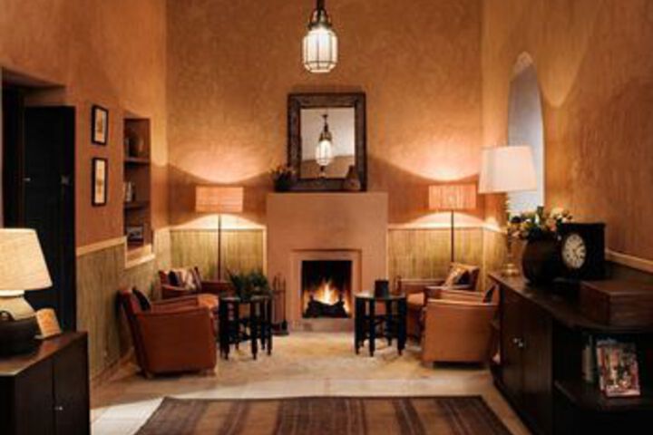 Hotel Interior 4 of 38