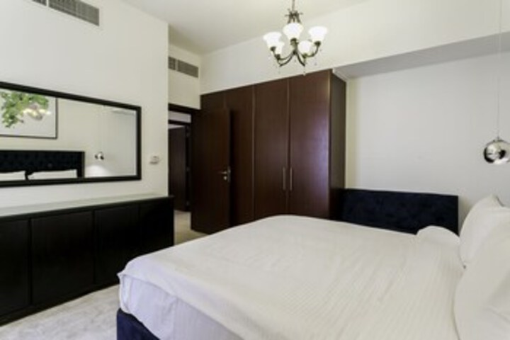 Room 22 of 28