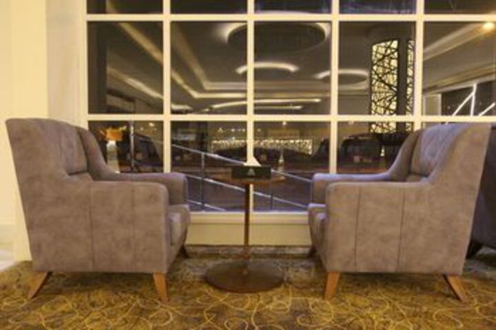 Hotel Interior 24 of 28