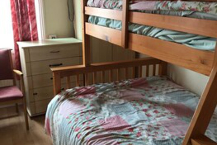 Room 18 of 28