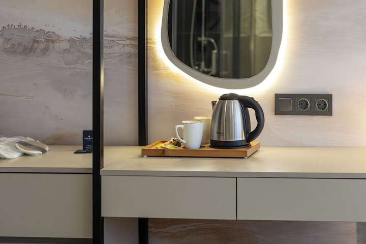 Breakfast/Coffee Service 83 of 111