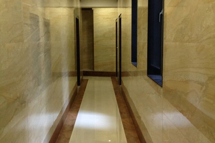 Ballroom/Hall 41 of 46