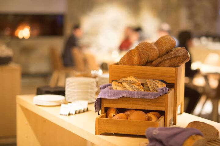 Breakfast/Coffee Service 43 of 55