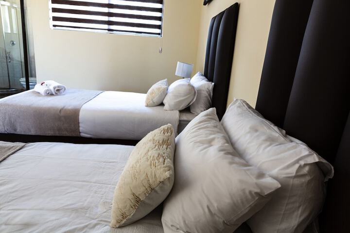 Room 5 of 27
