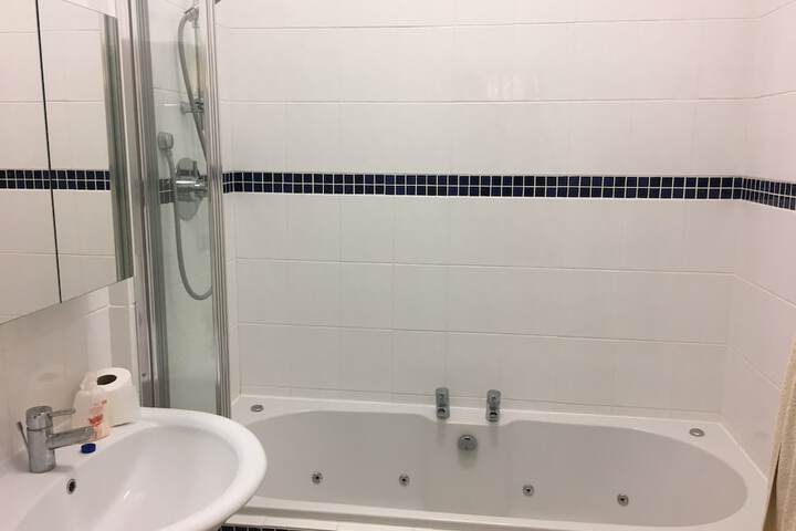 Bathroom Interior Photo