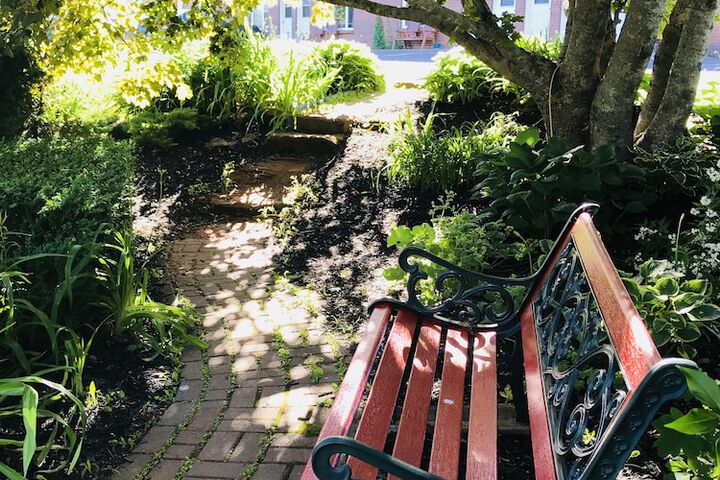 Hotel Exterior 57 of 70