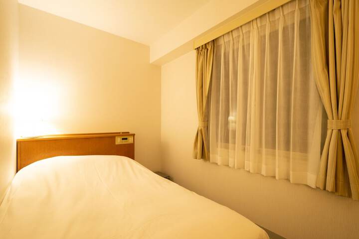 Room 7 of 55