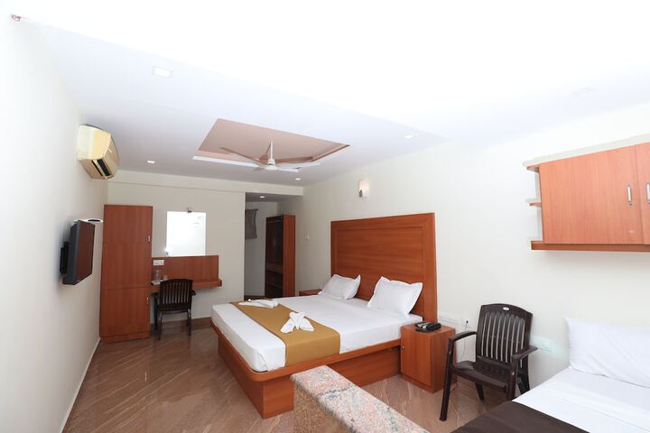 Room 6 of 20