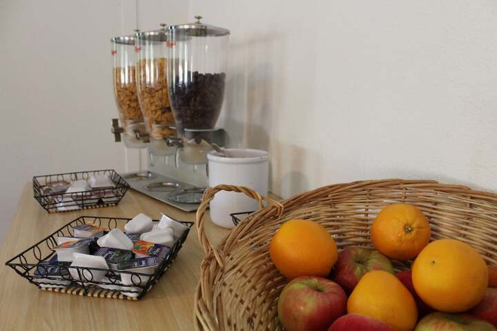 Breakfast/Coffee Service 17 of 26