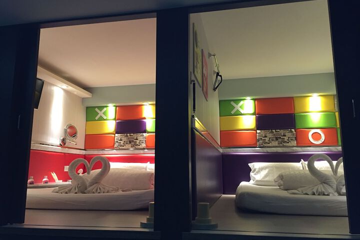 Room 14 of 61