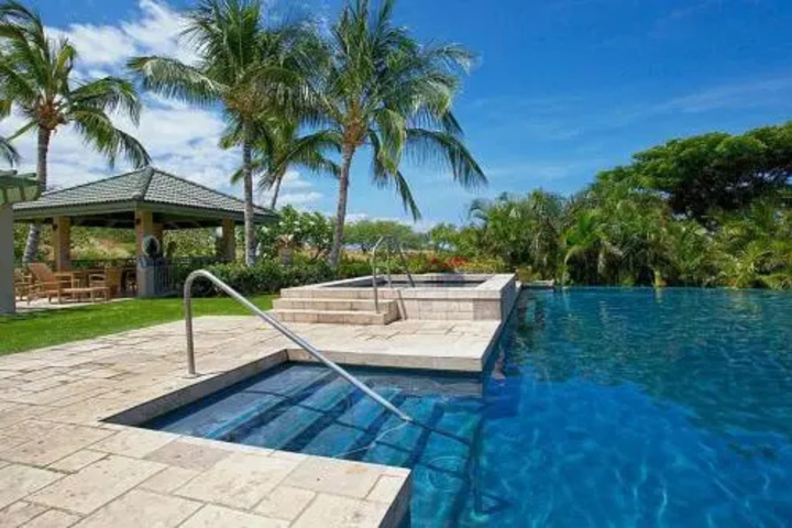 Pool 12 of 31