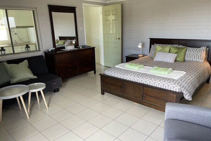 Room 21 of 123