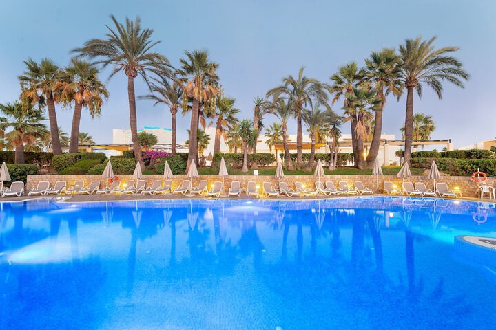 Pool Hotel