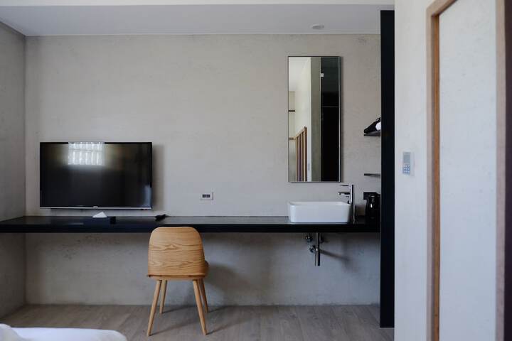 Room 8 of 57