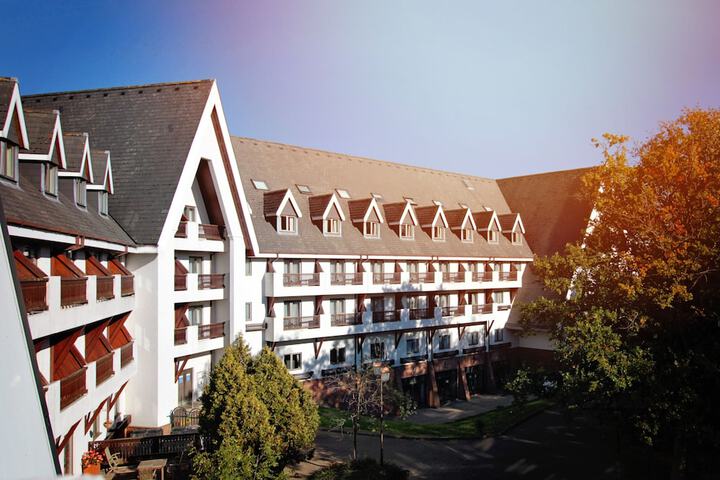 Hotel 92 of 94