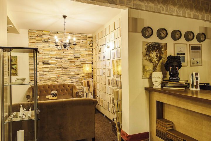 Hotel Interior 10 of 113