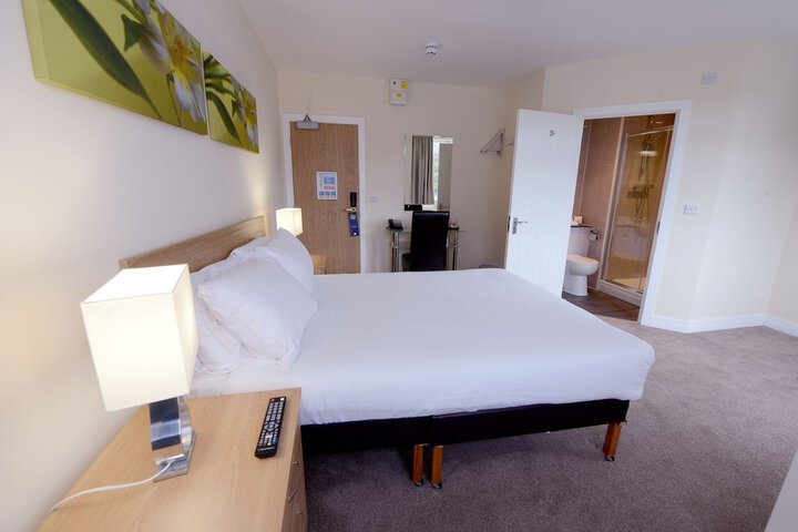 Room 12 of 52
