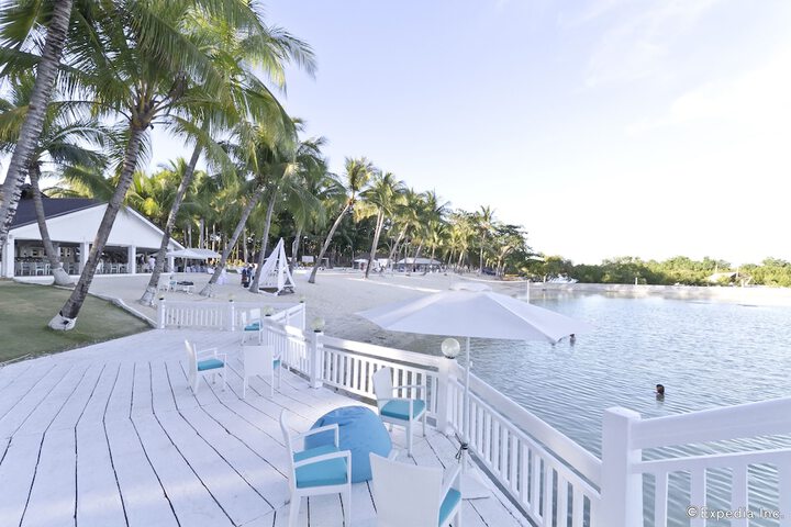 Sundeck 149 of 164