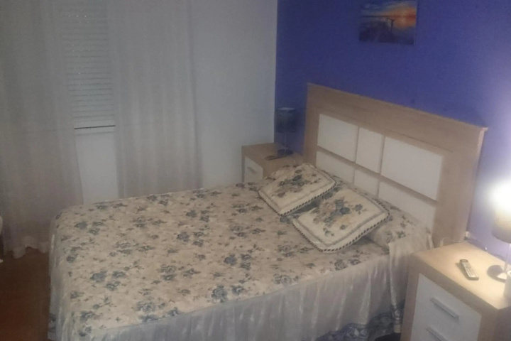 Room 5 of 10