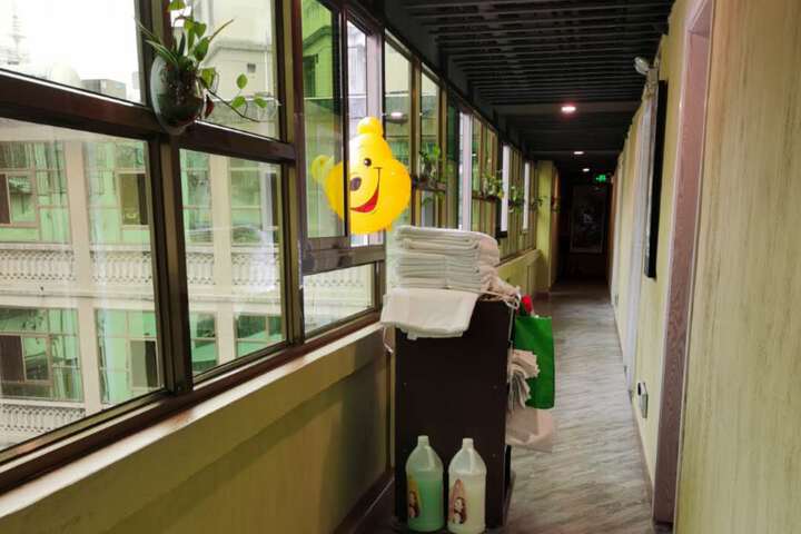 Hotel Interior 6 of 16