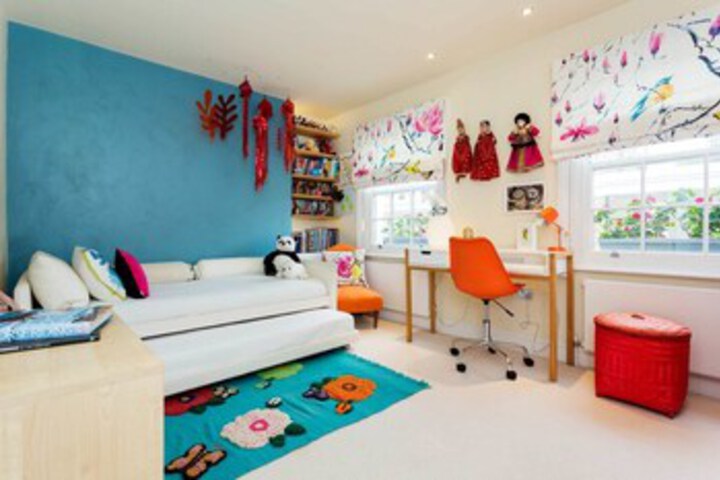 Room 8 of 30