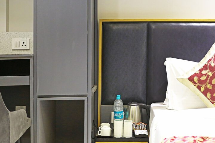 Room 4 of 54