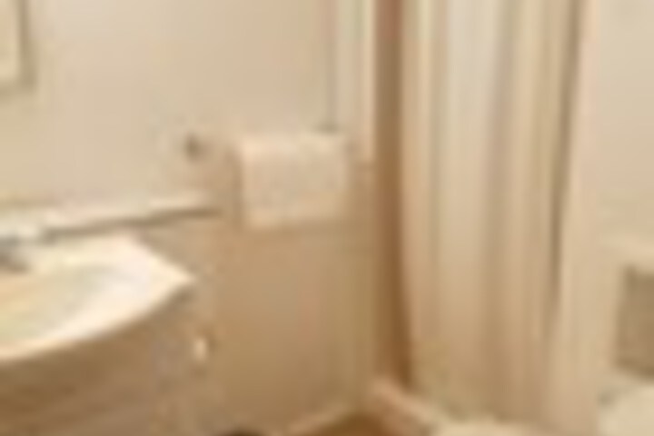 Room 266 of 345