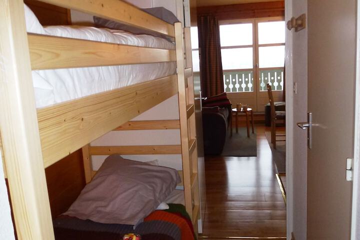 Room 15 of 314