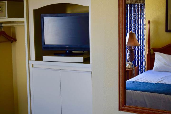 Room 9 of 45