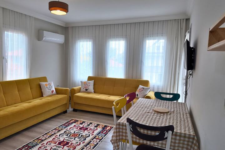 Room 8 of 14
