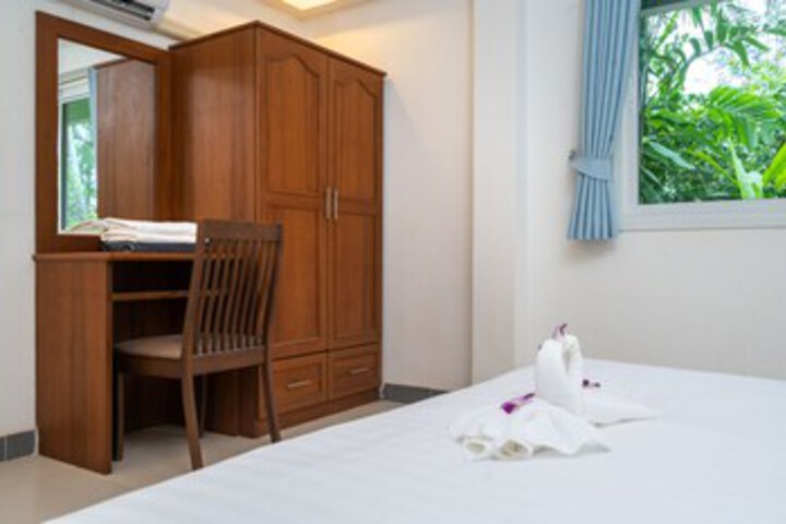Room 45 of 53