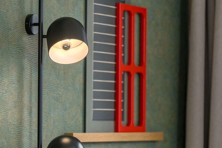 Room 40 of 164