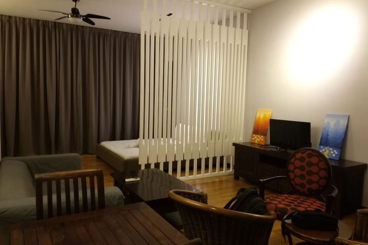 Room 22 of 43