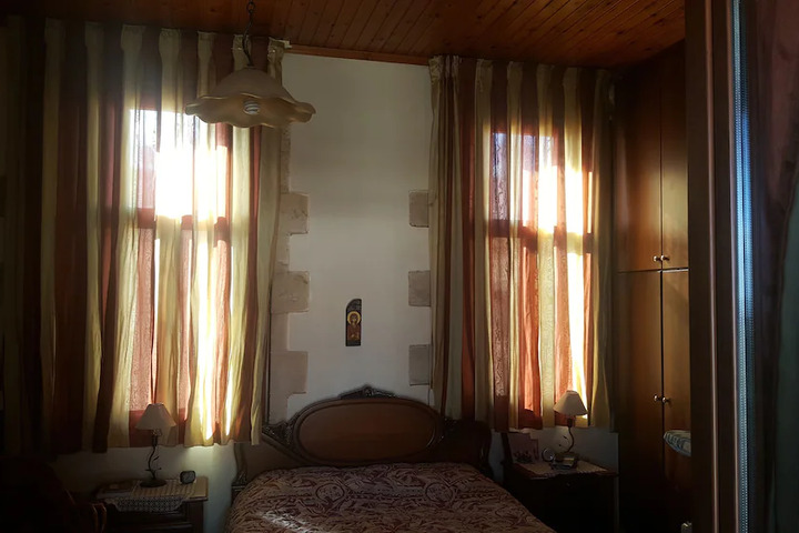 Room 3 of 4