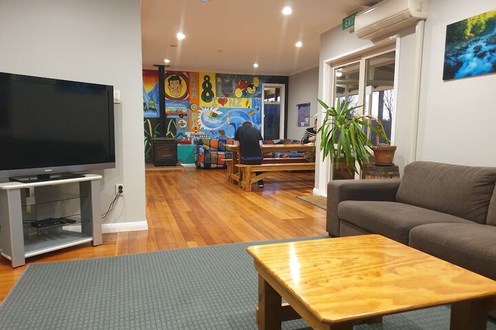 Room 20 of 156