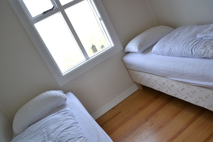 Room 10 of 66