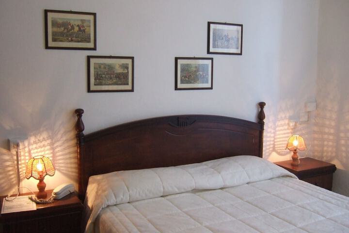 Room 14 of 29