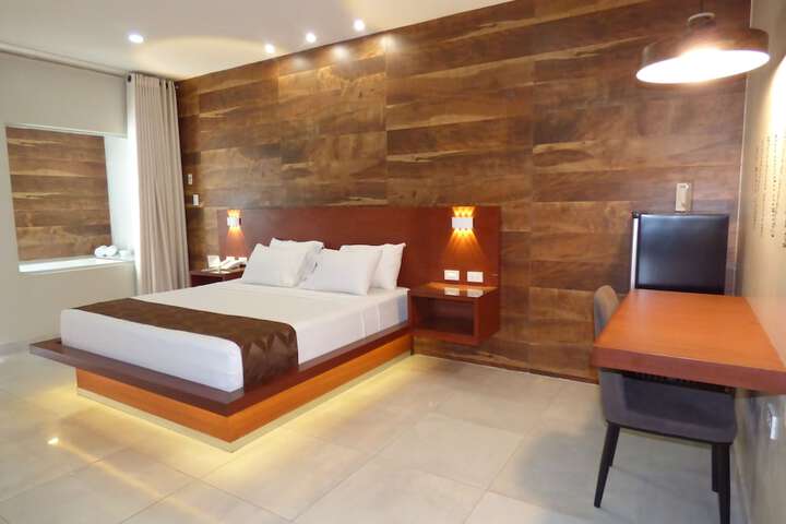 Room 21 of 82
