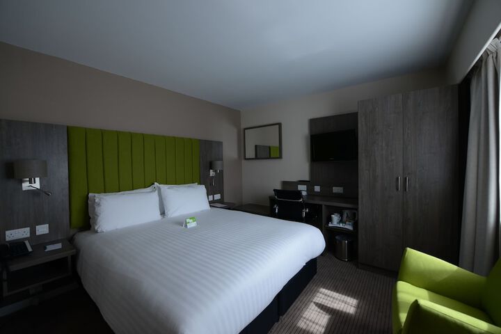 Room 15 of 70