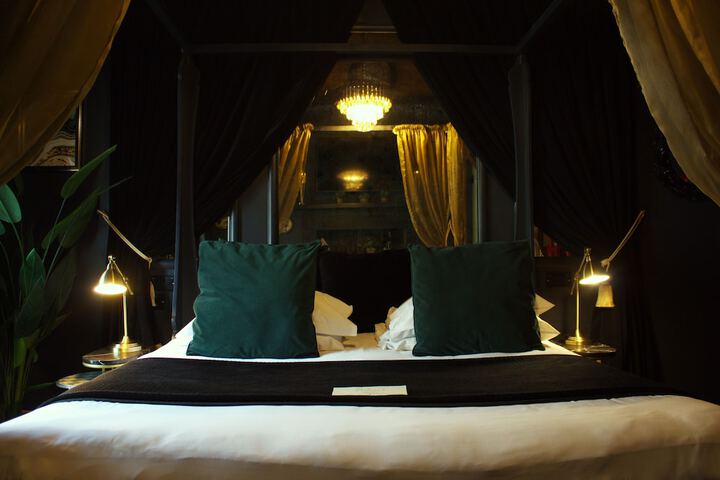 Room 21 of 84
