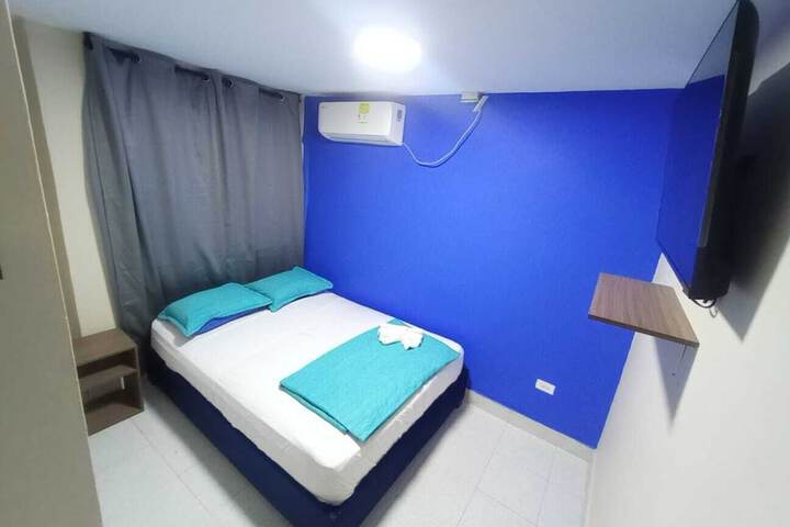 Room 11 of 22